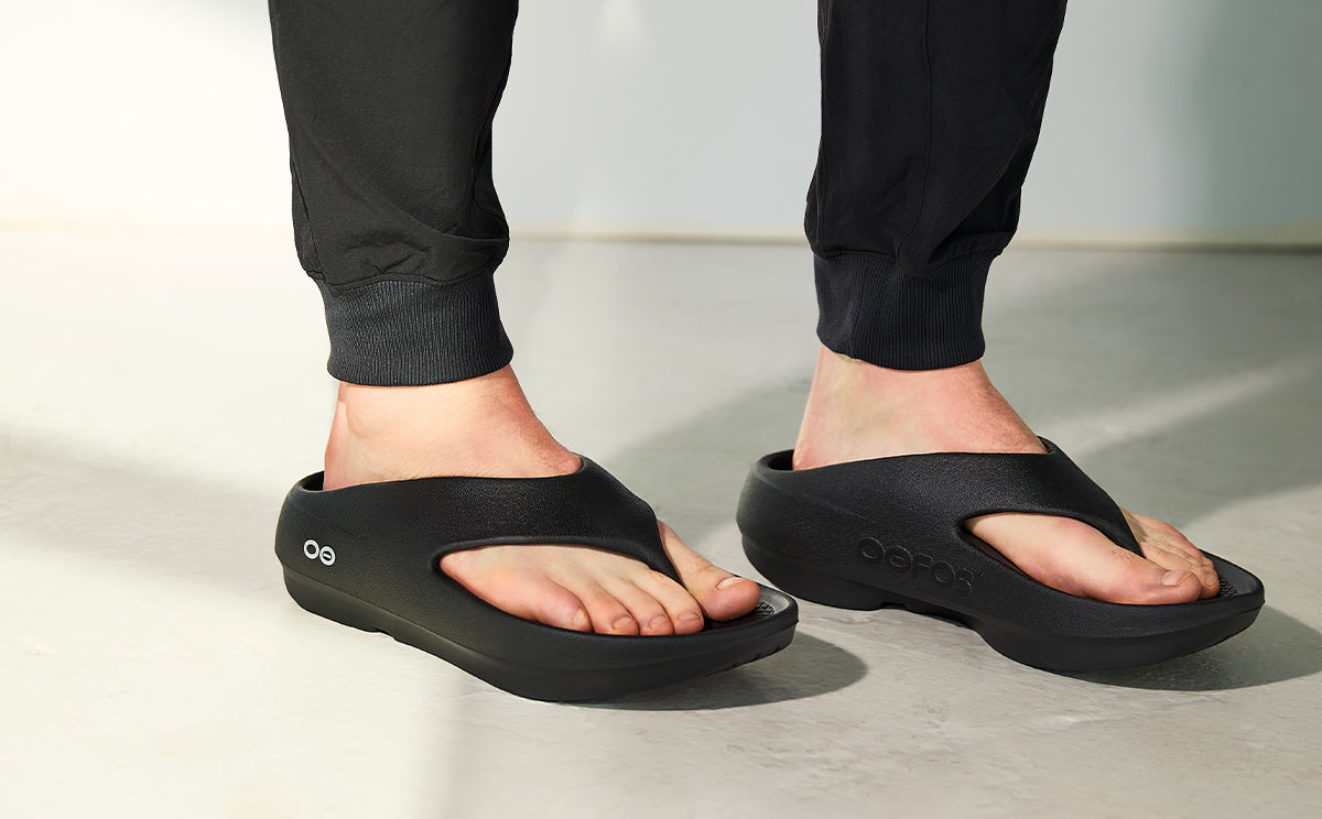 Men's OOriginal PLUS Sandal - Black - Image 9